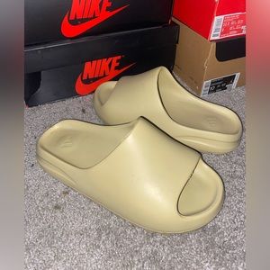Adidas Yeezy Slides Earth
